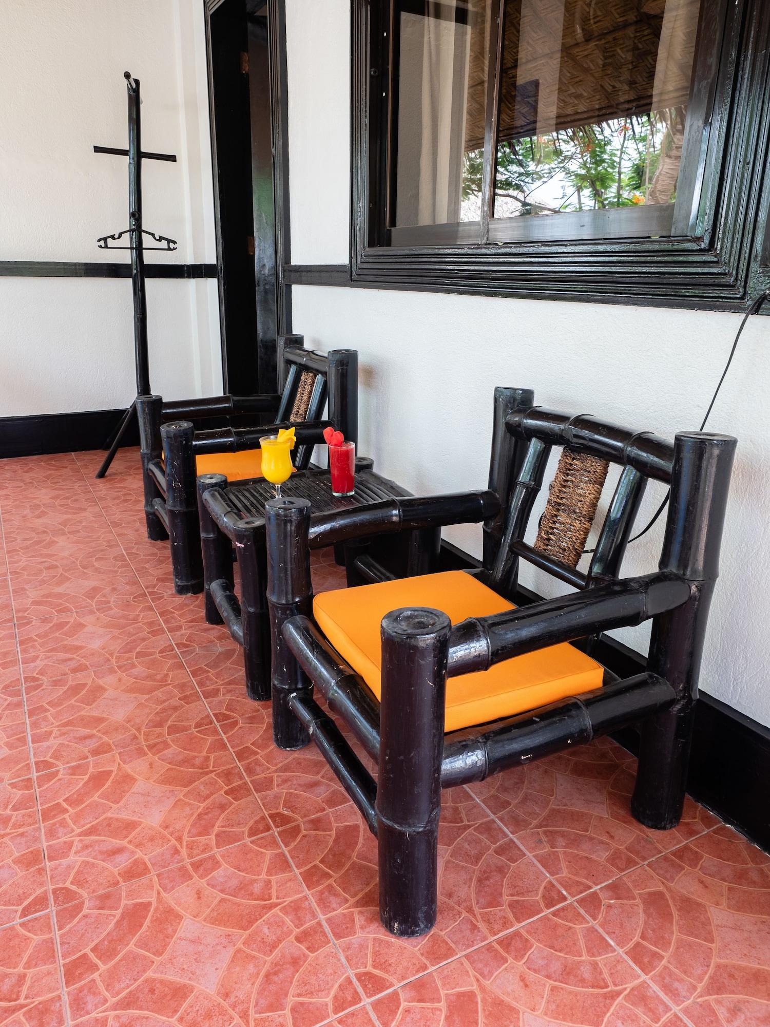 ฮิปโปแคมปัส บีช รีสอร์ต Hotel เกาะมาลาปัสกัว ภายนอก รูปภาพ
